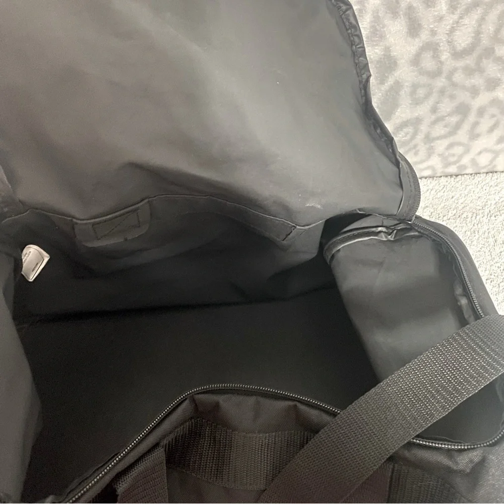 Adidas Diablo Duffel Bag Training Unisex Black Exercise Spacious EUC